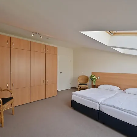 Apartment 13 Fuer Bis Zu Sechs Personen