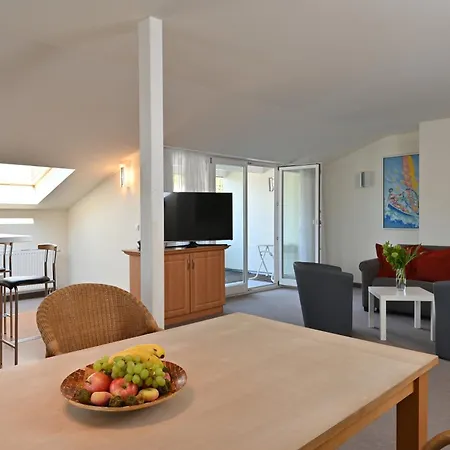 13 Fuer Bis Zu Sechs Personen Apartment